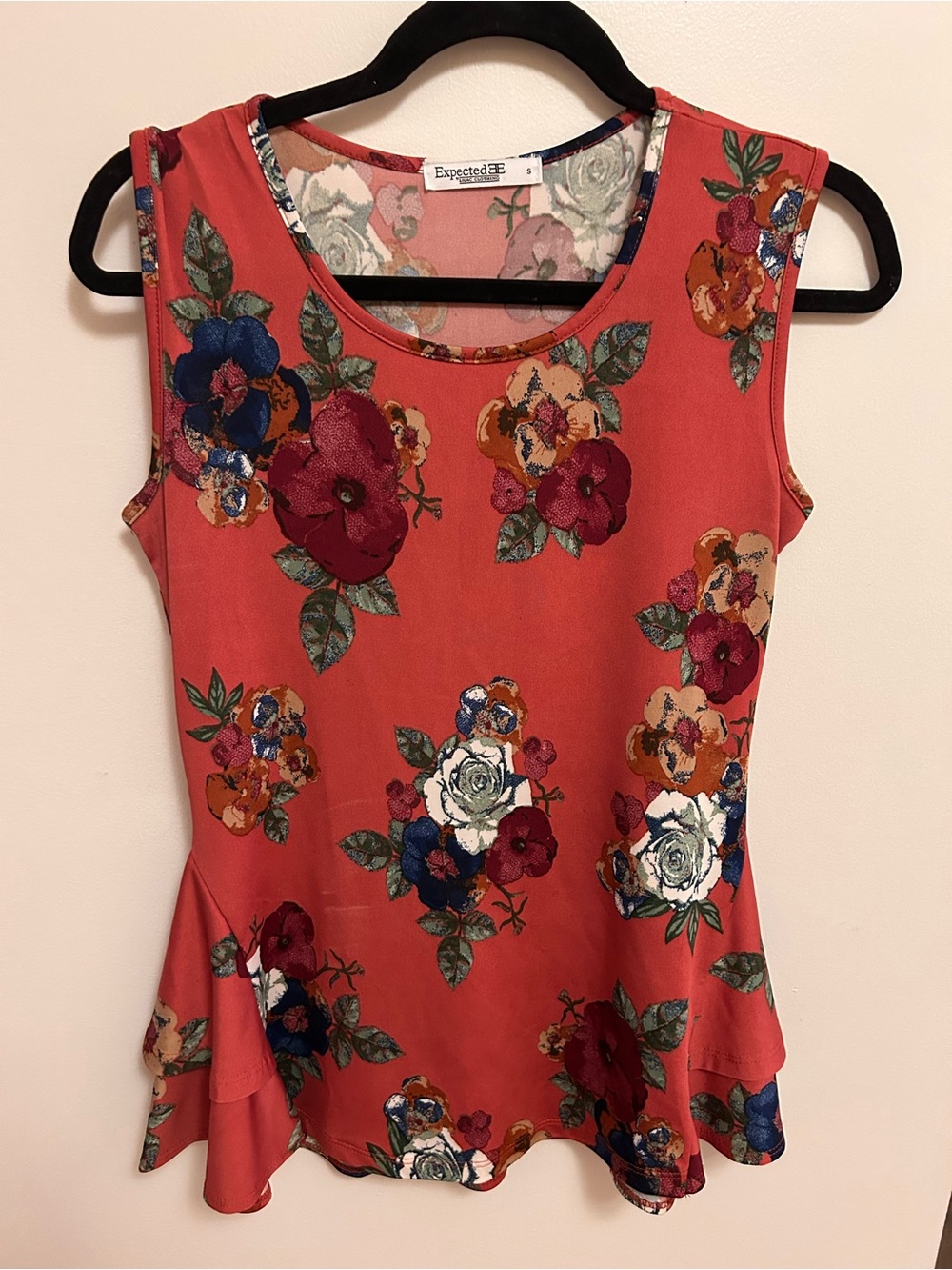 Lilac Clothing Coral Floral Sleeveless Peplum Tank
